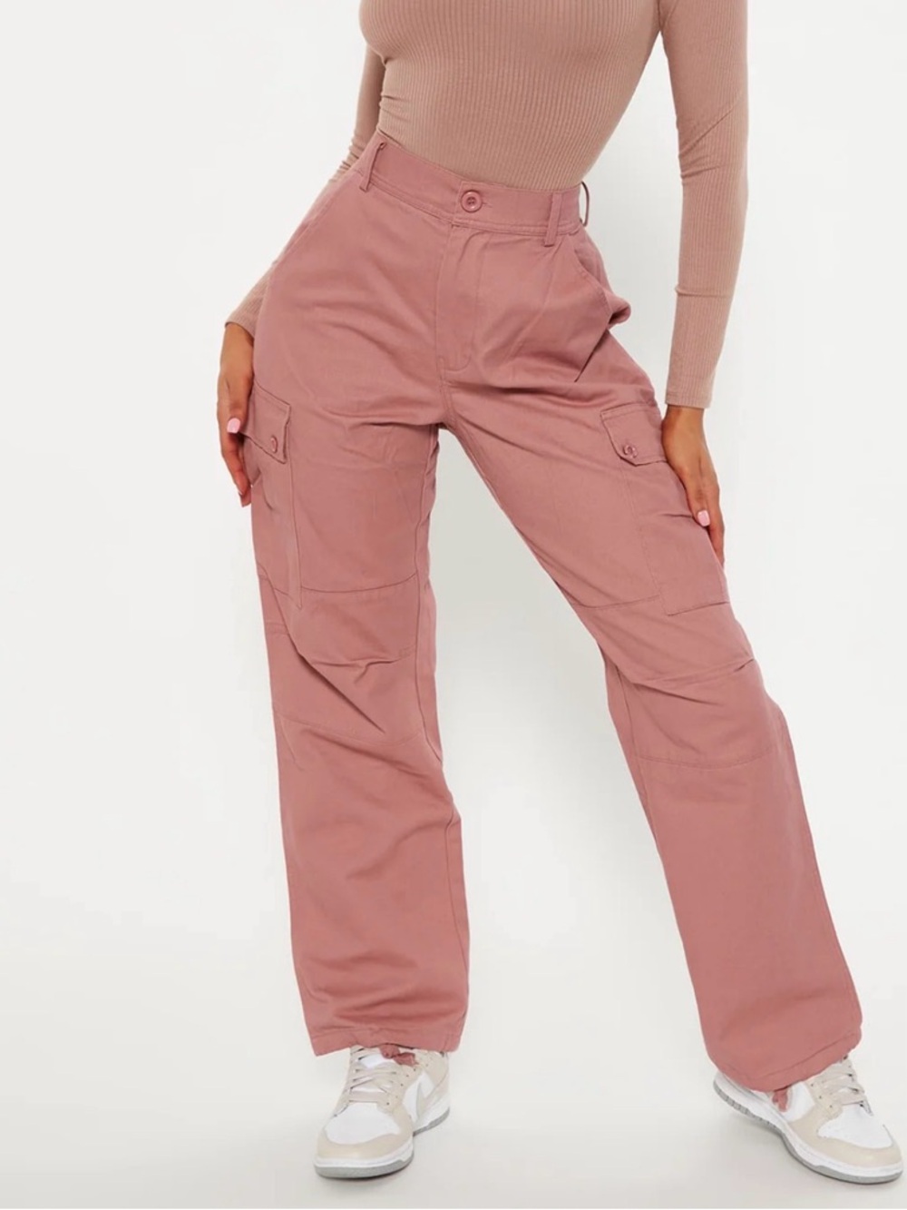 Fashion Nova Killing You Softly Utility Pants 29 - Mauve. Size 2X